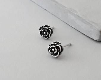 Simple Stud Earrings - Light Rose