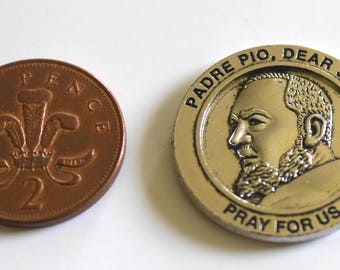 Padre Pio token | Catholic Saint | Stigmata (3)