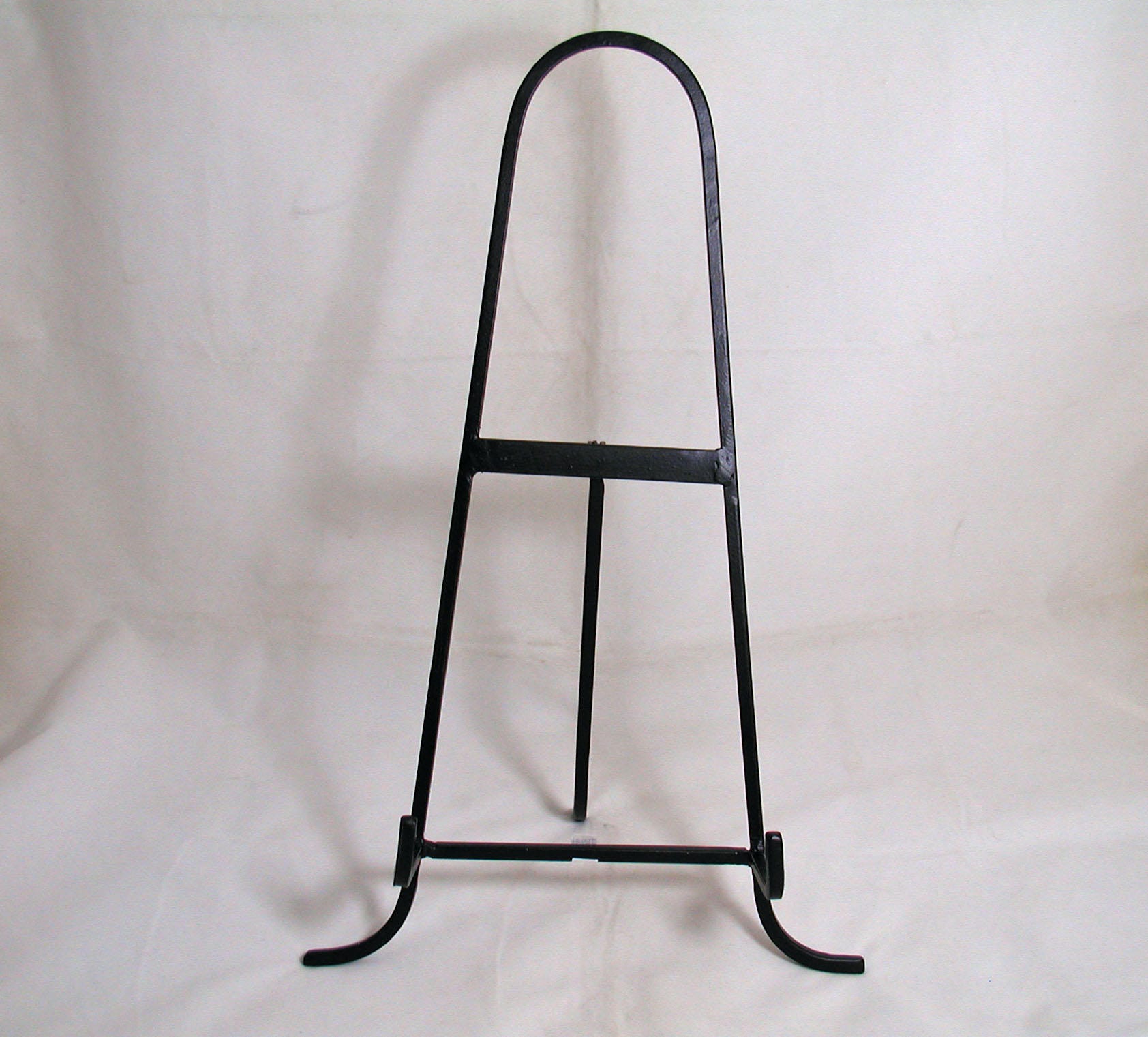 Easel Wrought Iron Extra Large 15 1/2 Holds Objects Up