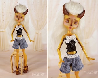 Clothes/Outfit/Top + Shorts for Monster High dolls