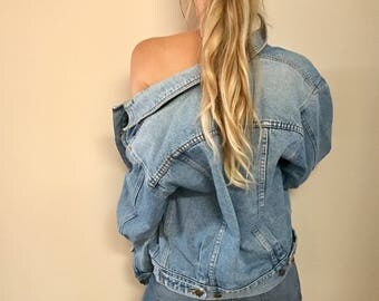VINTAGE JEAN JACKET