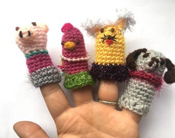 Crochet finger puppets Little Red Hen story
