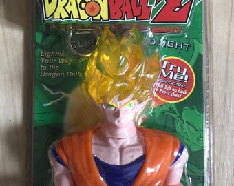 Vintage 1999 Dragon Ball Z Goku Super Saiyan Light Up Keychain NEW