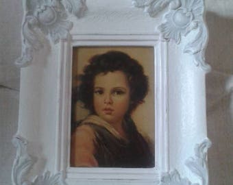 little dove grey and white distressed frame