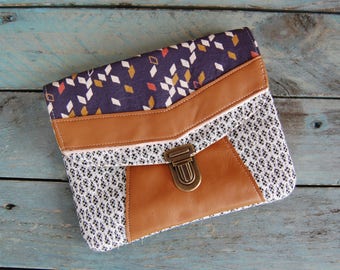 Trousse jacquard, fermoir cartable, imprimé retro, cuir camel