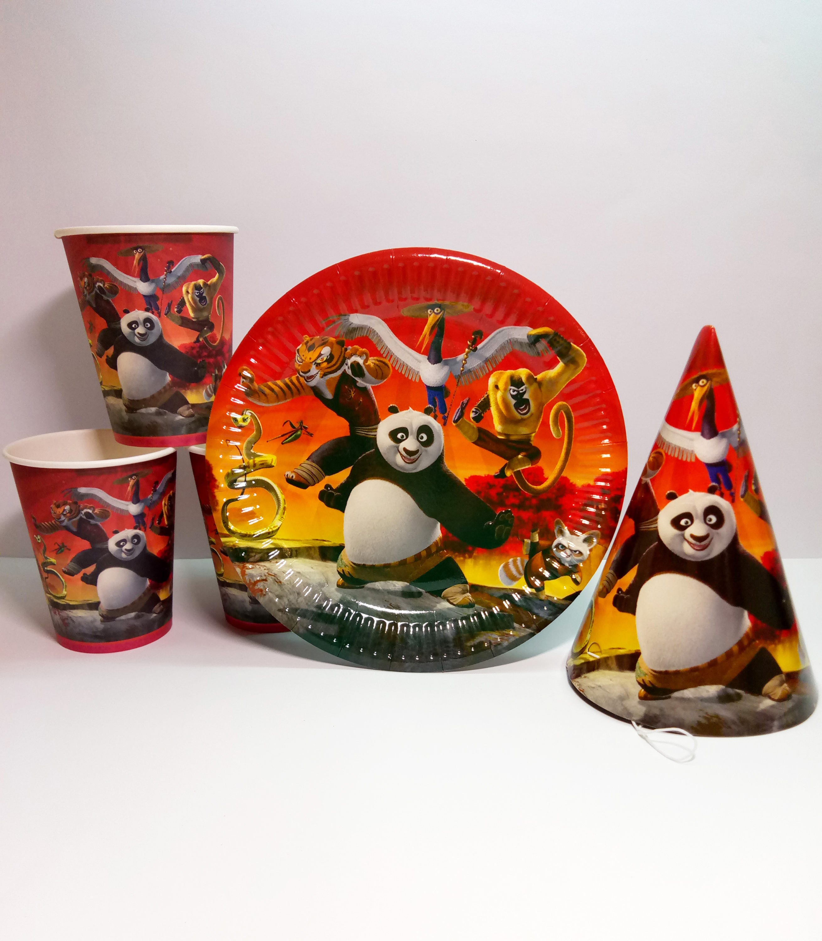 Panda kung fu paper plates cups and party hats. Paper