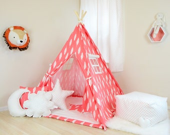 Red Feather Teepee / kids teepee tent / childrens teepee / teepee play tents / play teepee / teepee play tent / teepee kids/ nursery teepee