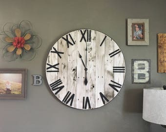 24" Pallet Clock, Farmhouse, White Home Decor, Farmhouse Wall Clock, Oversized Wall Clock, Shiplap Decor, Farmhouse Decor, Rustic Decor