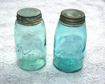 2 Antique Blue Ball Mason Quart Jars With Zinc Lids