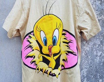 Vintage 90's Tweety Bird Warner Bros Tshirt