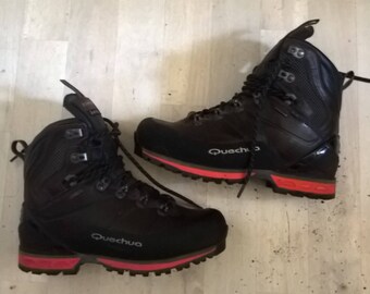 quechua hiking shoes
