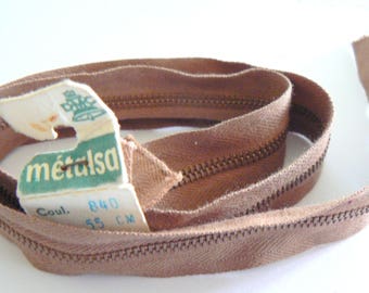 Dmc Metalsa No. 840 50-70's Brown 55cm zip