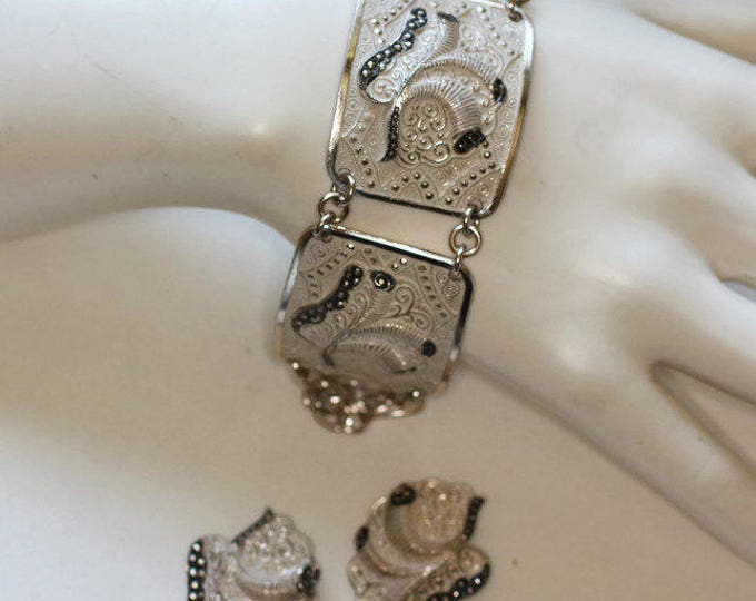 Enameled Cream Aluminum Bracelet Earrings Imitation Marcasites Vintage Set Chunky Bold