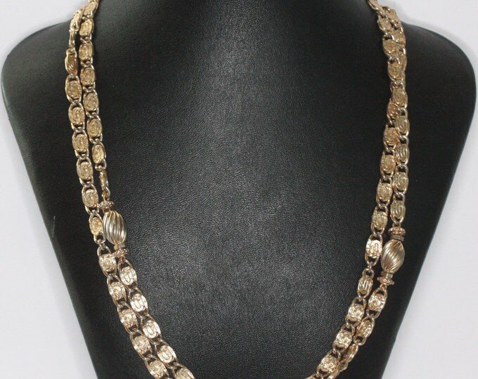 Longer Snail Chain Necklace Gold Tone Ribbed Accent Beads 44 Inch Necklace Retro Necklace