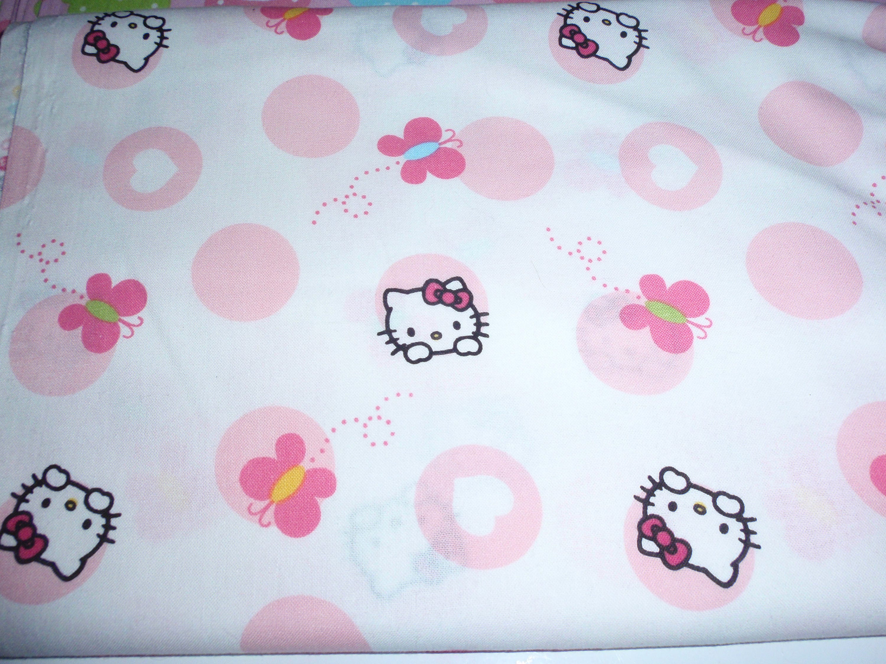 Hello Kitty Quilting Sewing Colorful 100% Cotton Fabric 44