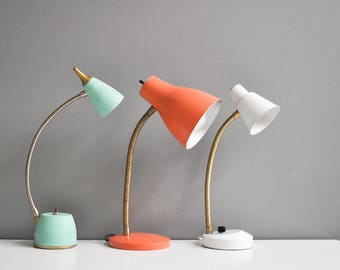Vintage Off-White Metal Goose Neck Desk Lamp - Task Lamp