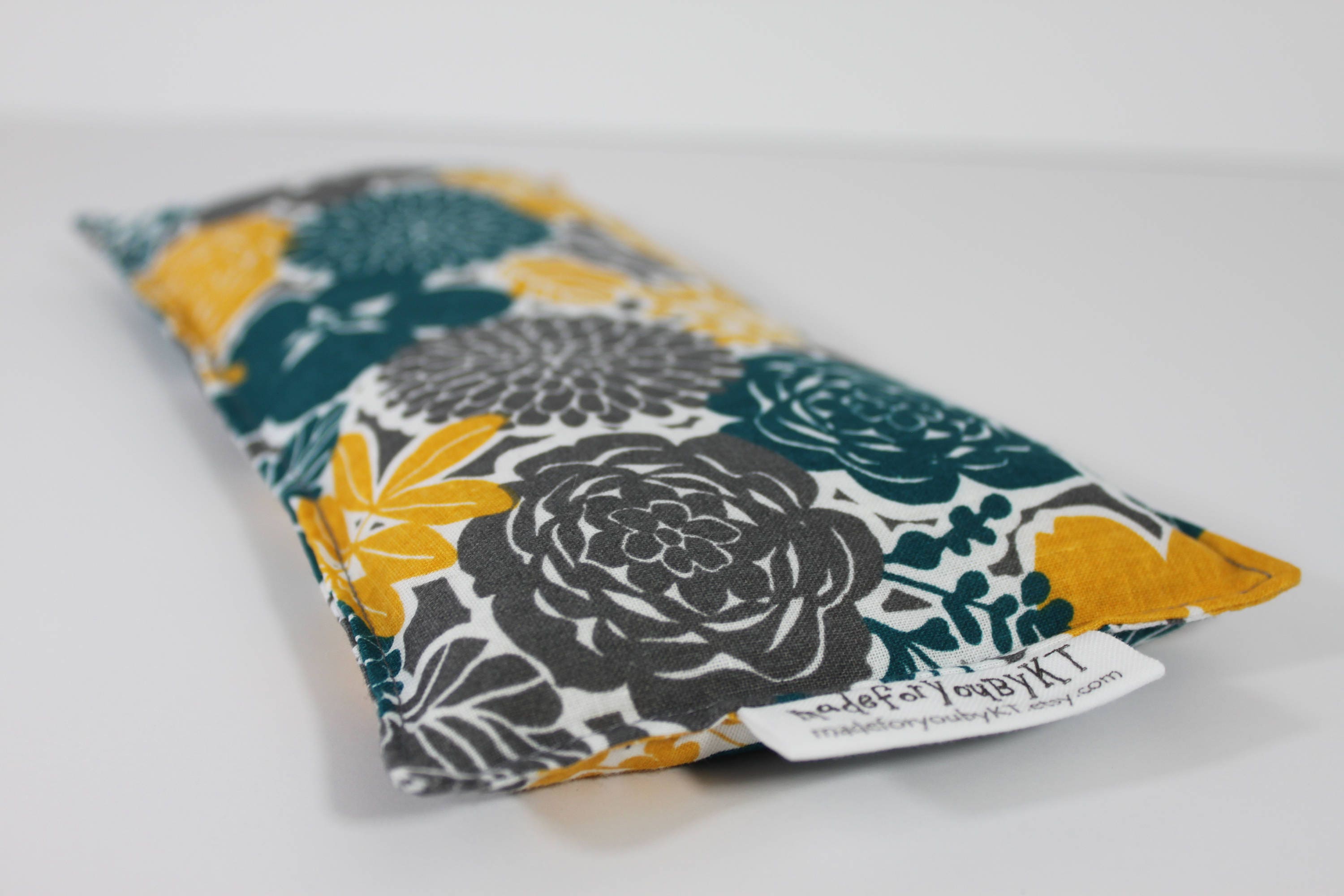 Headache &amp; Eye Rice Bag 4.5 x 10 inches hot or cold therapy