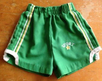 vintage healthtex short shorts green yellow striped sport size 2-3 years