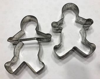 Large set of Vintage Gingerbread man cookie cutters, 5 inch