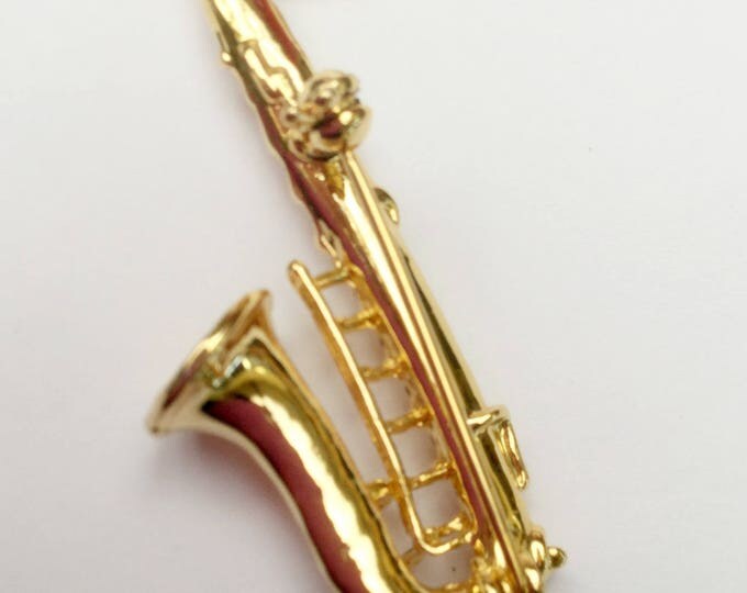 Saxophone Brooch - gold - rhinestone- music instrament - figurine pin