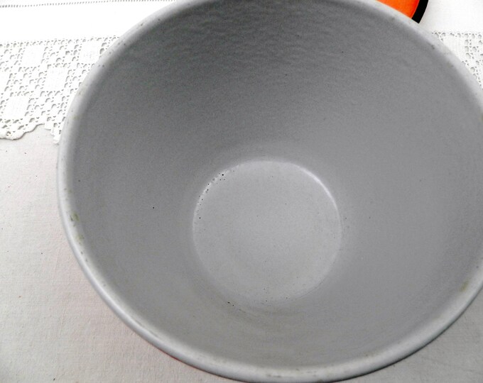 Vintage French Bright Orange Enameled Cast Iron Le Creuset Fondue Pan / Pot and Lid, Retro French Kitchenware, Cheese or Meat Fondue