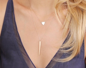 ON SALE Dainty gold triangle necklace / Minimal gold geometric necklace / 14K Gold fill triangle necklace - Layering Necklace
