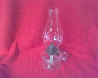 Vintage Oil lamp, vintage lighting, Queen Ann 1