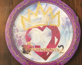 Disney Descendants 2 Party Theme Dinner Plates 8ct Party Supplies