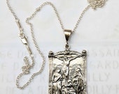 Necklace - Le Christ Sur La Croix - Sterling Silver - 28x43mm + 18 inch Sterling Silver Chain
