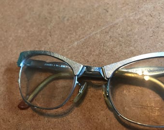 1950's metal cateye glasses - vintage pinup metal cateye frames