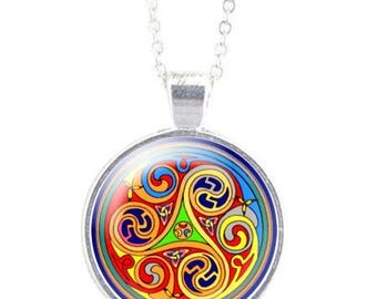 Collier triskel multicolore - Collier multicolore celtique fait main Milacréa