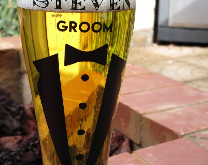 Personalized Pilsner Glasses, Custom Beer Glass, Custom Beer Glass, Groomsmen Gift, Groomsmen Glass, Personalized Beer Glasses, Groomsman