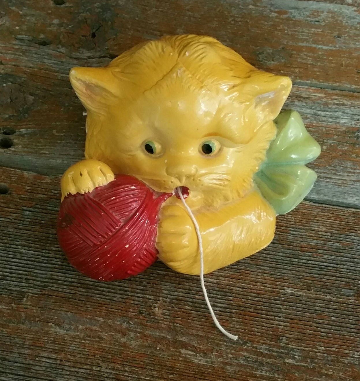 Vintage Chalkware Cat String Holder Vintage Yarn Dispenser