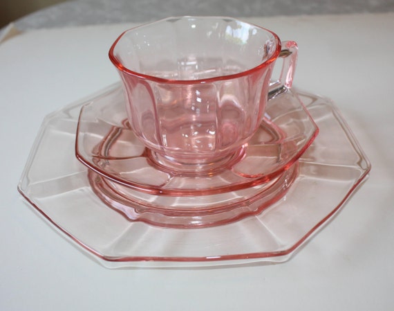 pink depression glass childs tea set