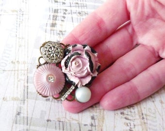 Vintage Brooch, Retro Shabby Chic, Flower Brooch, Plastic Button, Ceramic Flower Cabochon, Wedding Jewelry, Coworker Gift Idea, Handmade
