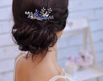 Royal blue wedding comb Sapphire jewelry Something blue for bride hair accessory Crystal hair comb Blue hair piece Rhinestone hair comb