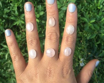 Pale Pink Rose Quartz Ring / Sterling Silver Ring / Silver Rose Quartz / Pink Stone Ring / Pink Quartz Ring / Twist Band Ring / Custom Ring