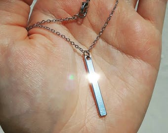 Dainty Initial Bar Necklace, Hand stamped Name, Word, Roman Numeral-Christmas Gift - Collana targhetta incisa a mano - Regalo personalizzato