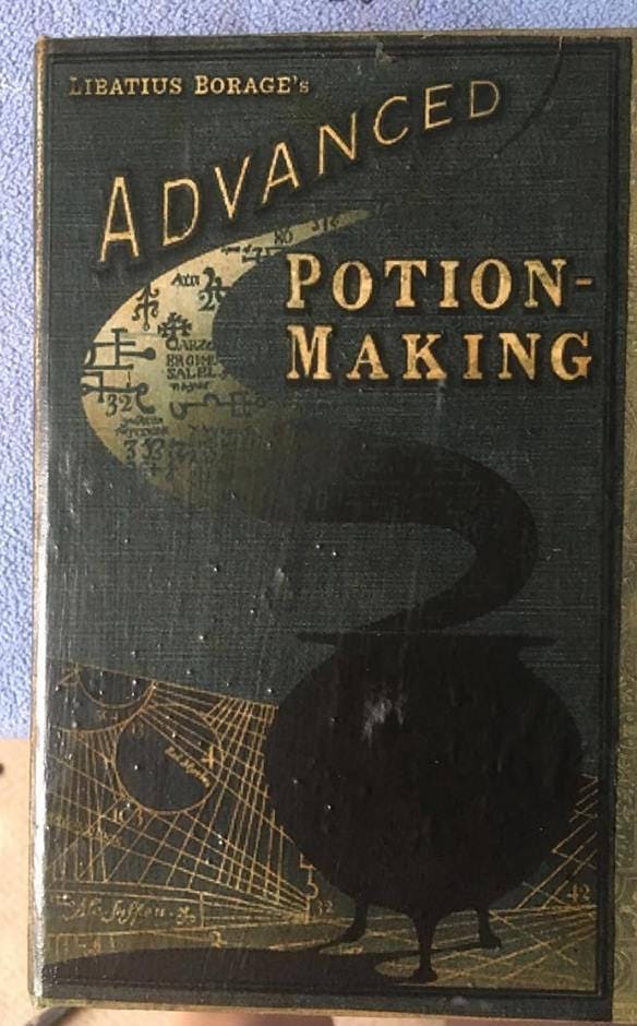 Harry Potter Advanced Potion-Making Book Box