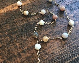 agate lariat style necklace with disc pendant