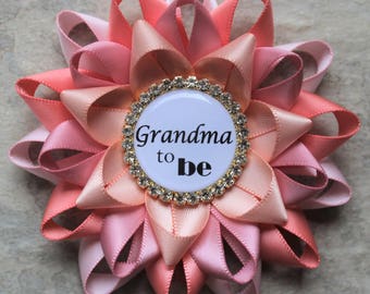 Grandma to Be Pin, Personalized Baby Shower Corsage, New Grandma Gift, Aunt to Be Gift, Mommy to be, Pale Pink, Coral, Quartz, Peachy Pink