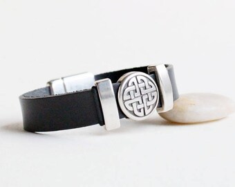 Celtic bracelet for men or women, Unisex, Celtic gift idea, men leather jewelry, Celtic love knot bracelet, Irish jewelry