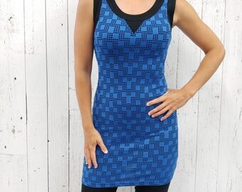 Tunic Space. Blue. Black. Quebec creation. Made in Quebec. Round neck.