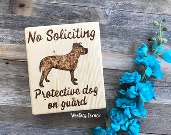 No soliciting signs dog, No soliciting wood sign, Protective dog sign, No solicitation sign, Wood No soliciting sign, Beware of dog sign