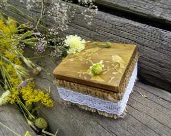 Wedding ring box Wooden box Rustic engagement Rustic ring pillow box Proposal Ring Bearer Box with bird Wedding ring holder Jewelry box