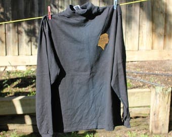 PRINCE OF EGYPT Dreamworks turtleneck shirt