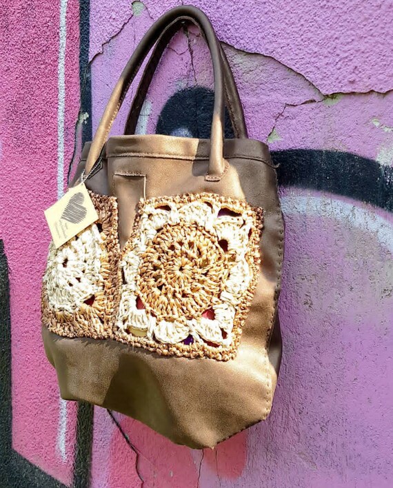 Handmade leather/raffia yarn crochet large shoulder bag