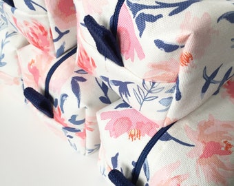 Cosmetic bag, Floral bag, travel bag, makeup organizer, makeup bag, bag, makeup, cosmetics, toiletries bag, bathroom bag, pencil case
