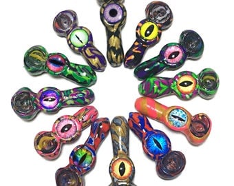 Custom Mini Eye Pipe, Glass Smoking Pipe, clay pipe, glass art pipe, glow in the dark fantasy pipe, unique glass pipes, glass Smoking bowl!!
