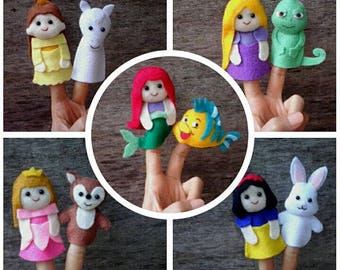 Princess and friend finger puppets
